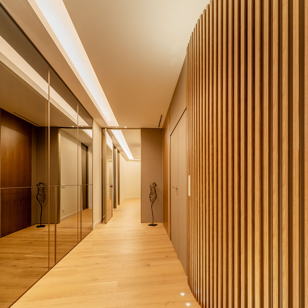 https://leatherzone.ae/wp-content/uploads/2026/06/Wood-Wall-Panel3.jpg